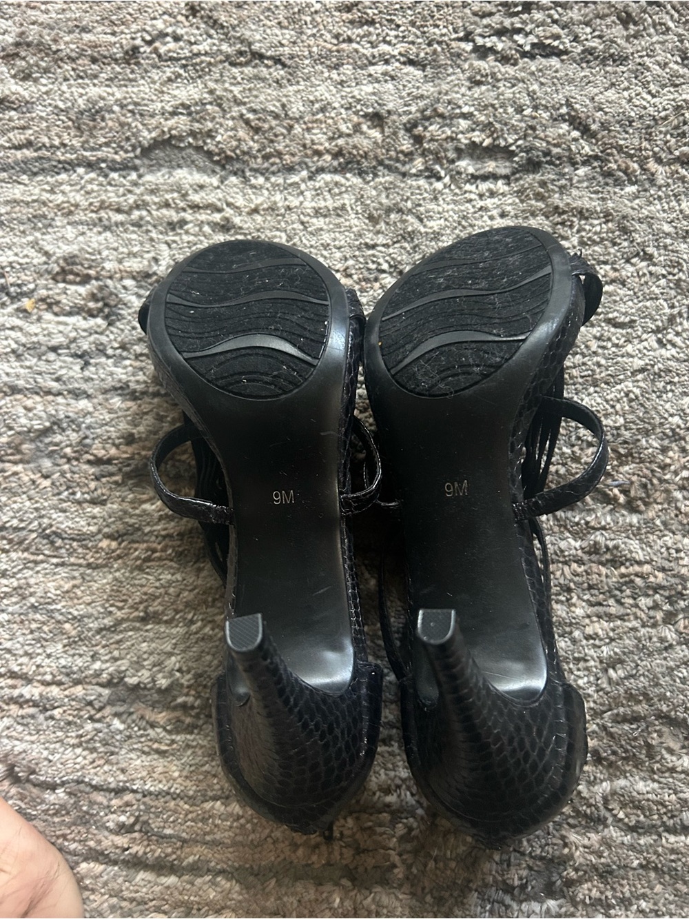 Women's Black Strappy High-Heel Sandals - Picture 6 of 6
